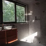Luxe Boshuis Met * 欧特罗