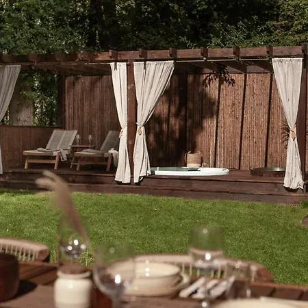 Luxe Boshuis Met *