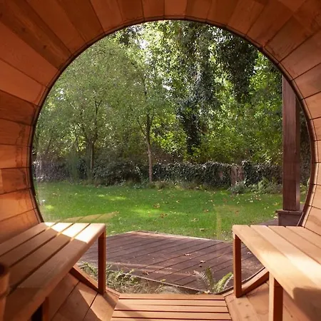 Luxe Boshuis Met