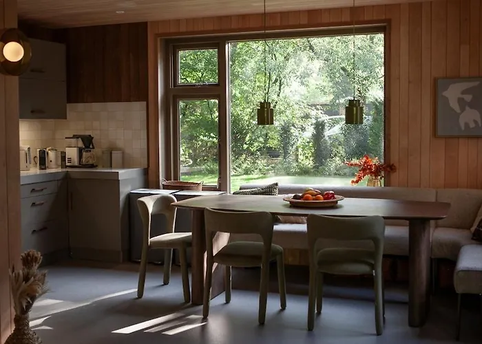 Luxe Boshuis Met 오털로