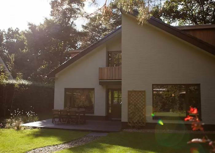 Luxe Boshuis Met Nyaraló